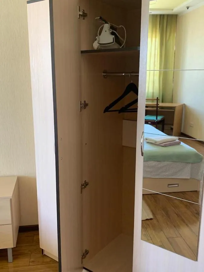 Homestay Комфортабельная Комната В Квартире